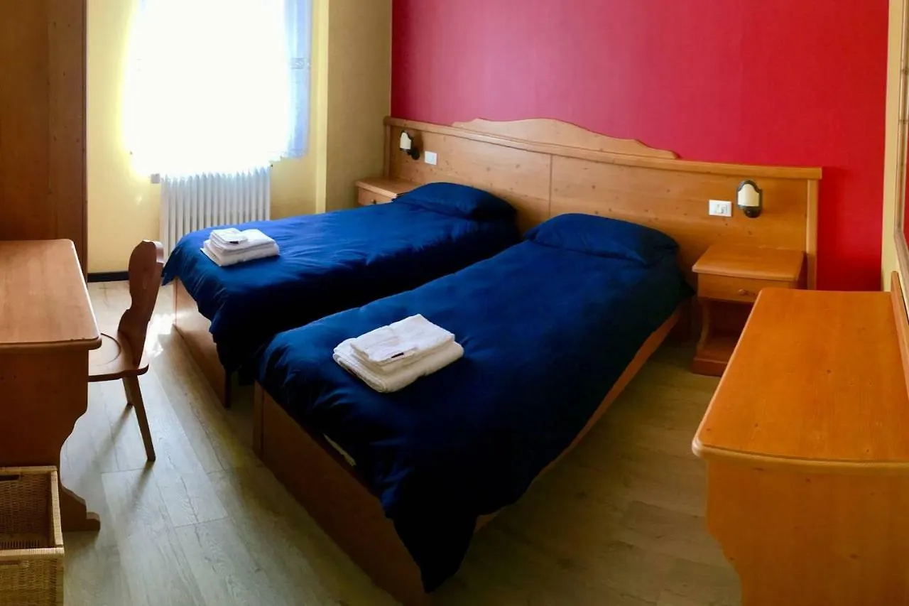 Lozzo Di Cadore - Dolomiti - Piazza IV Novembre Apartment Lozzo Cadore Italy